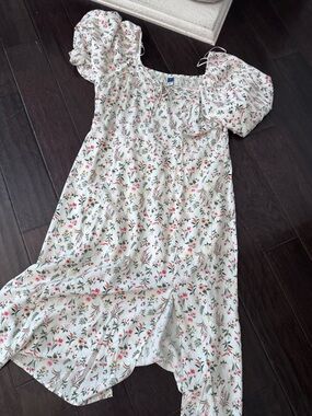 Old Navy White Floral Puff-Sleeve Midi Dress